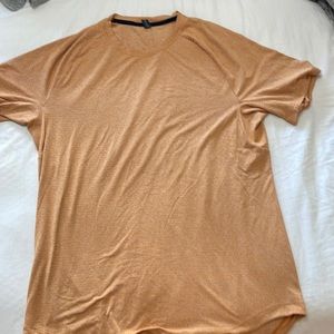 Lululemon MENS XL Dry Sense short sleeve shirt Orange.